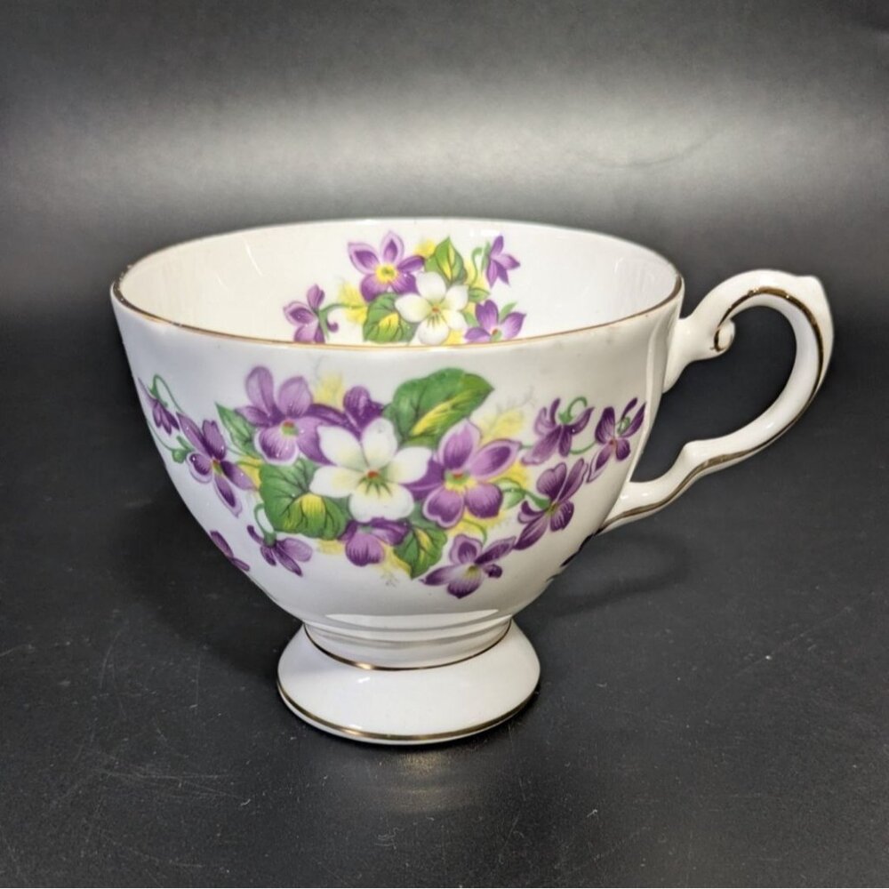 Tuscan Woodland Violets Tea Cup Bone China Floral Gold Trim England Vintage